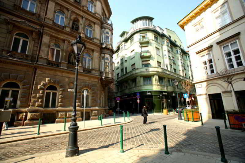 Club Apartments & Rooms Будапешт Экстерьер фото